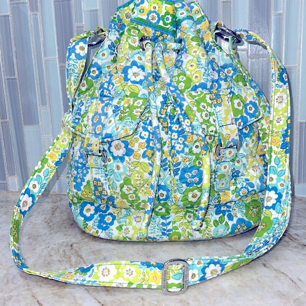 Euc Drawstring - image 1